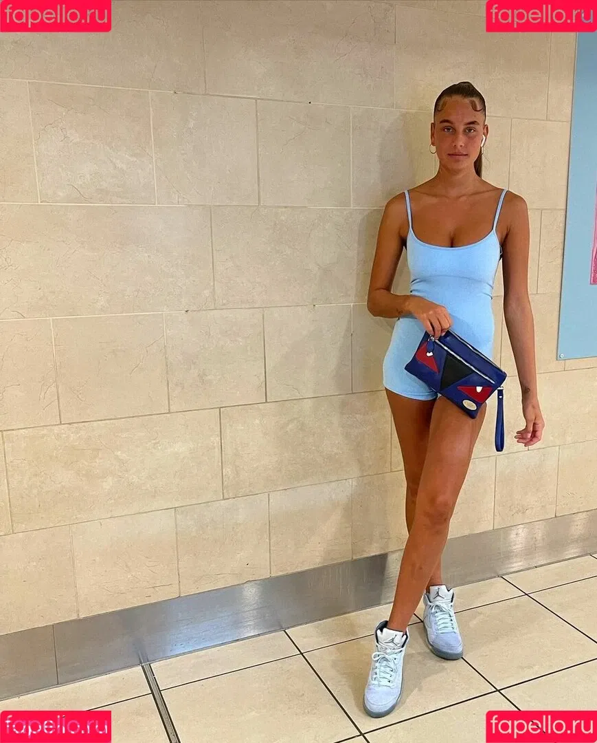 Kyia Peters Basildon / _kyia._ / bbygirl29 / kyia13833672 Onlyfans Photo Gallery 