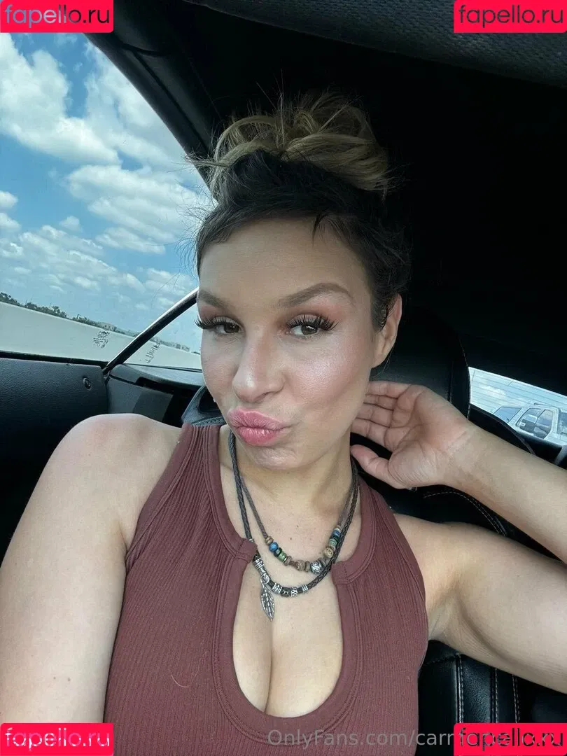 carmencalientefanpage / carmencalixxx Onlyfans Photo Gallery 
