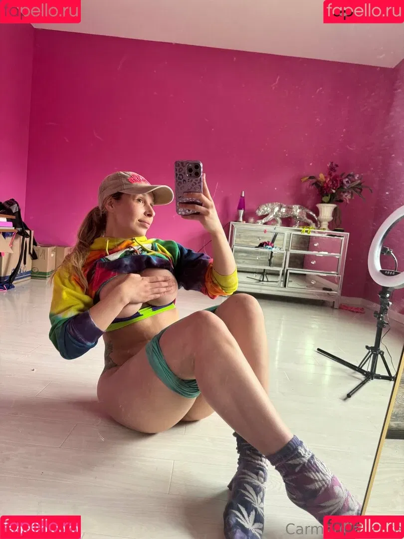 carmencalientefanpage / carmencalixxx Onlyfans Photo Gallery 