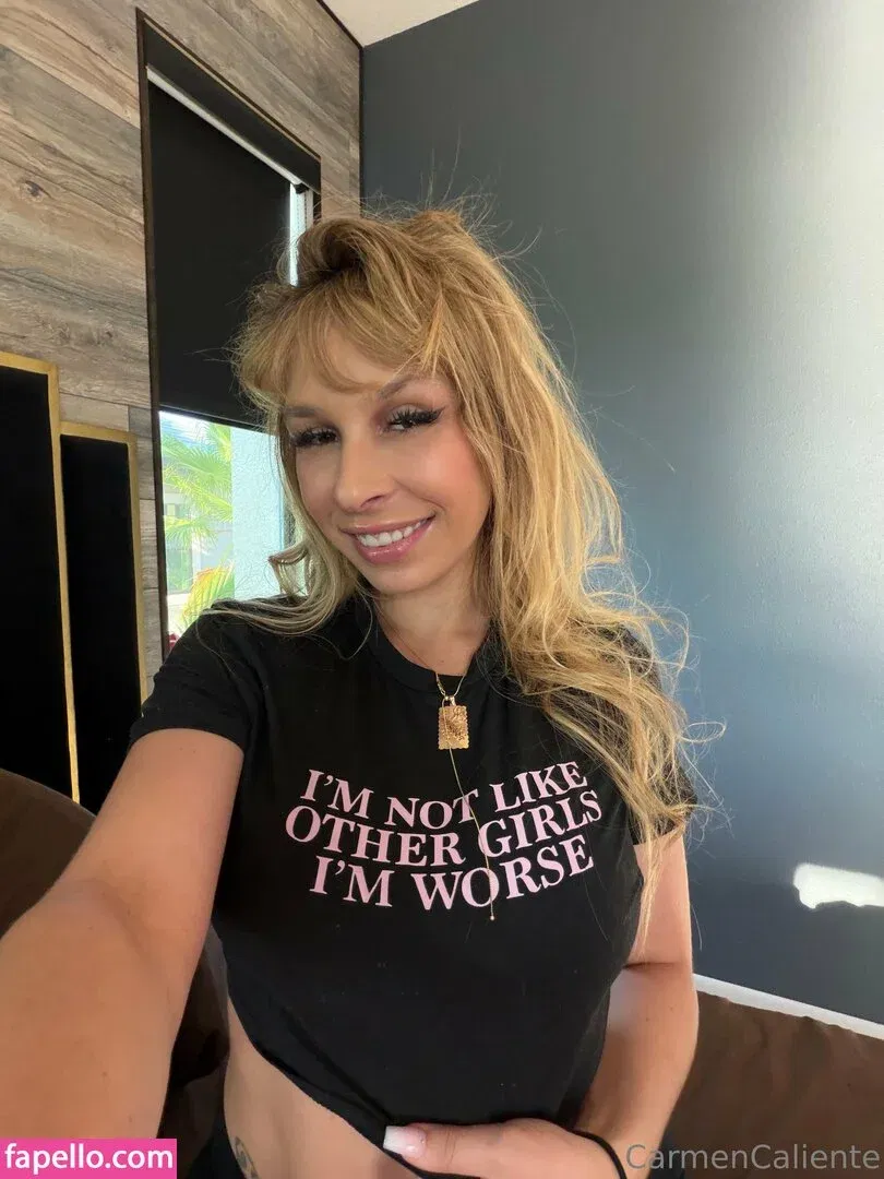 carmencalientefanpage / carmencalixxx Onlyfans Photo Gallery 