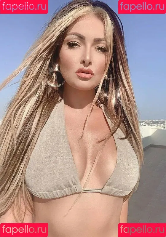 S H A N E L / shanel_elle / syshanel Onlyfans Photo Gallery 