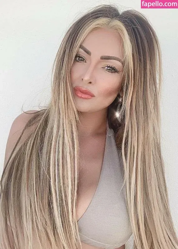 S H A N E L / shanel_elle / syshanel Onlyfans Photo Gallery 