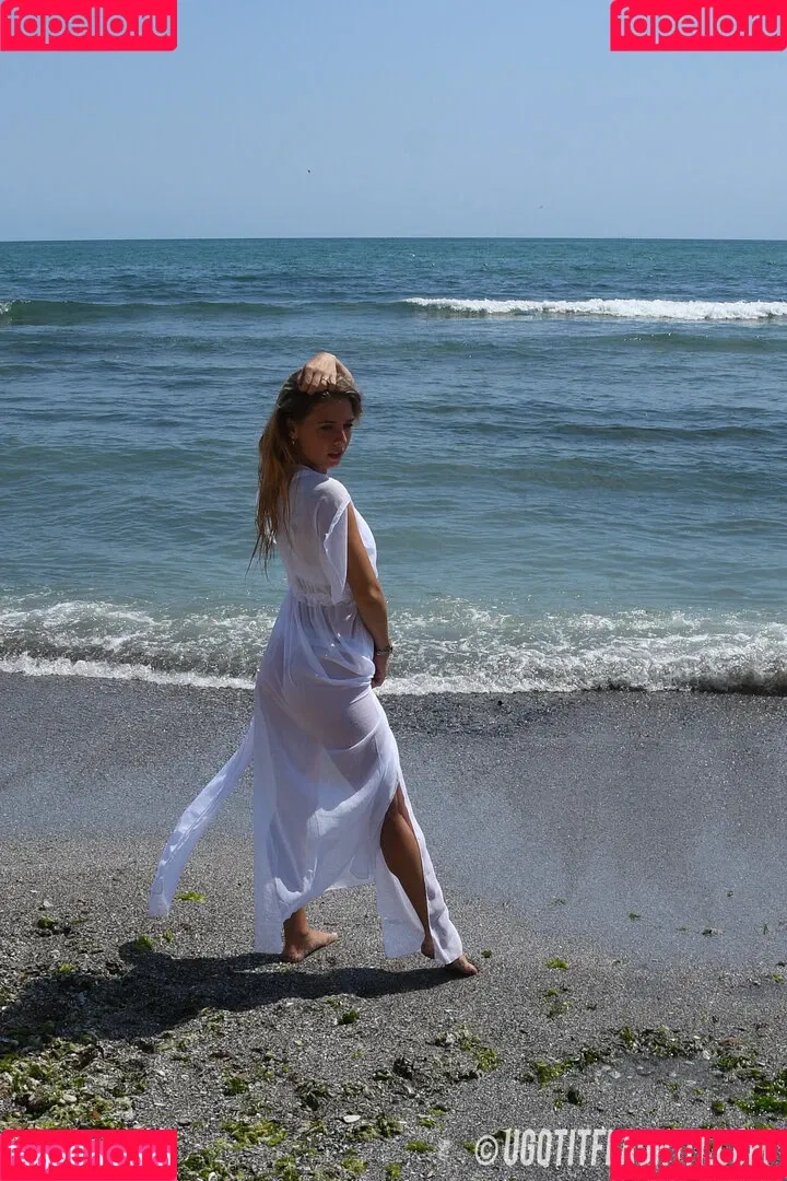 Leicester girl Emma S / Ugotitflauntit Onlyfans Photo Gallery 