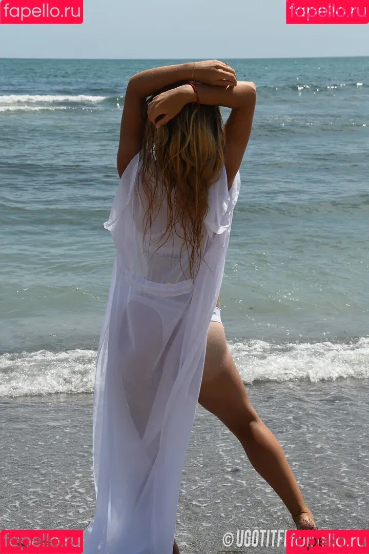 Leicester girl Emma S / Ugotitflauntit Onlyfans Photo Gallery 