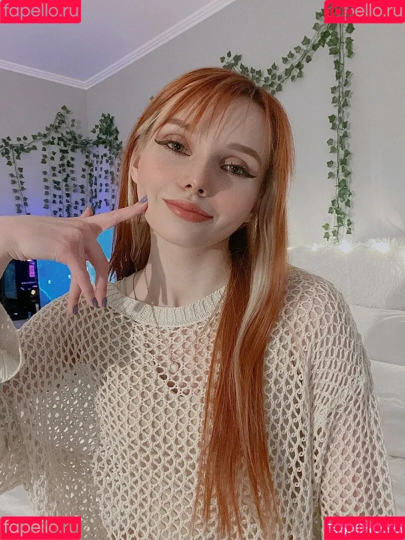 smorodinova Onlyfans Photo Gallery 