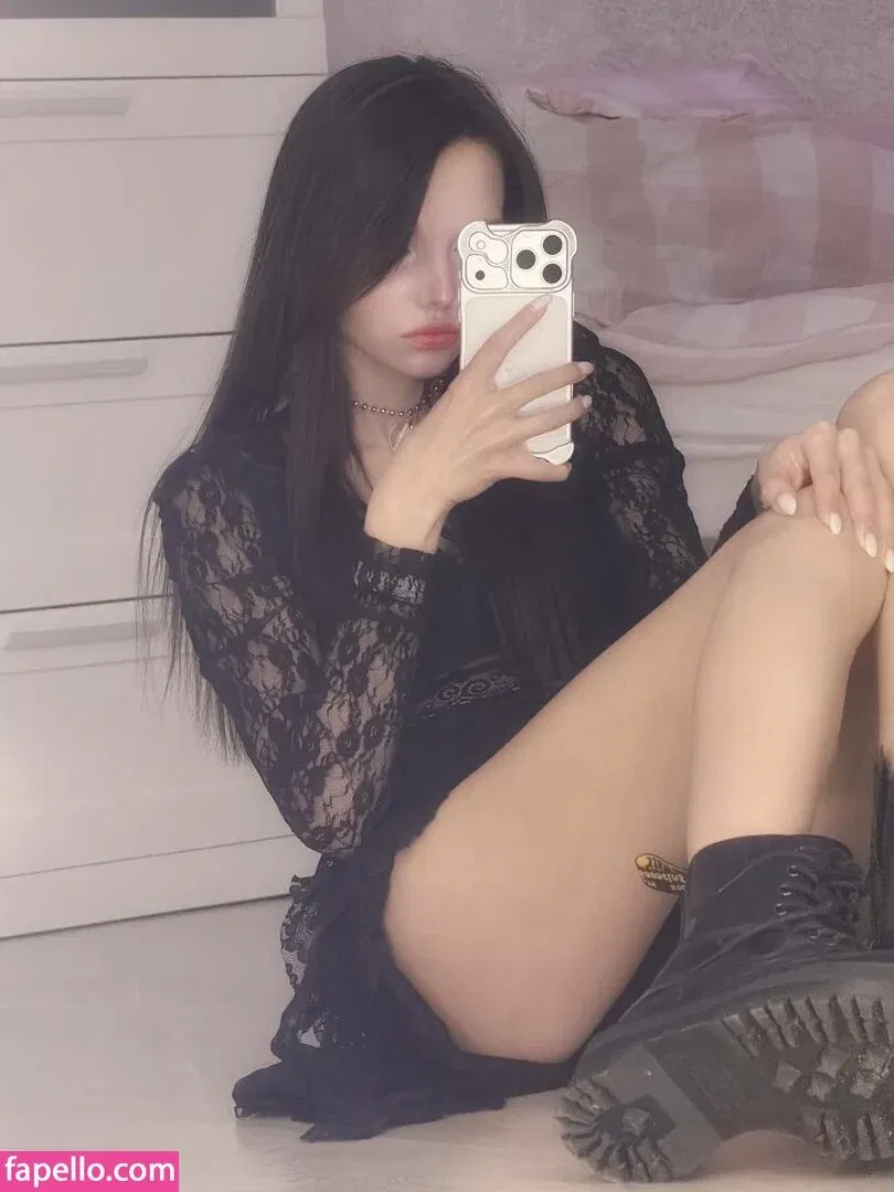 smorodinova Onlyfans Photo Gallery 