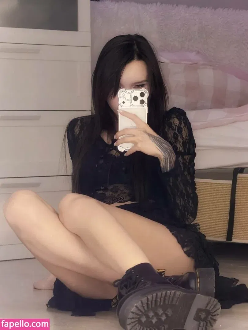 smorodinova Onlyfans Photo Gallery 