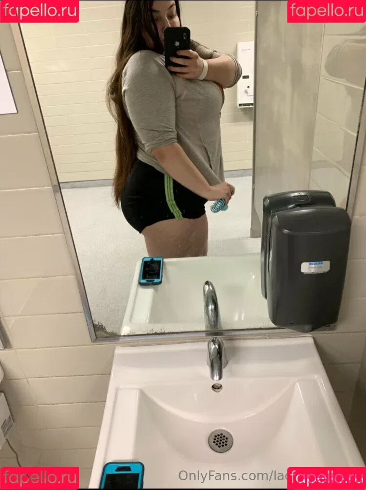 laceyfree / laceylanefree Onlyfans Photo Gallery 