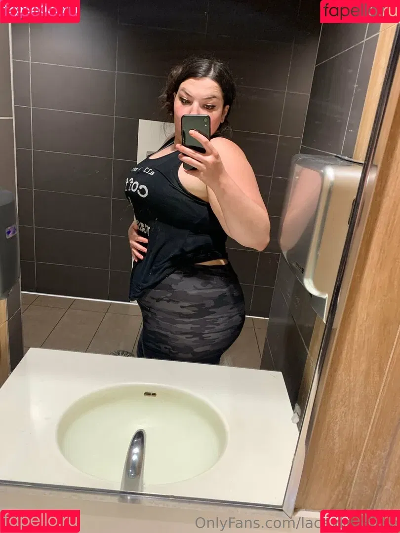 laceyfree / laceylanefree Onlyfans Photo Gallery 