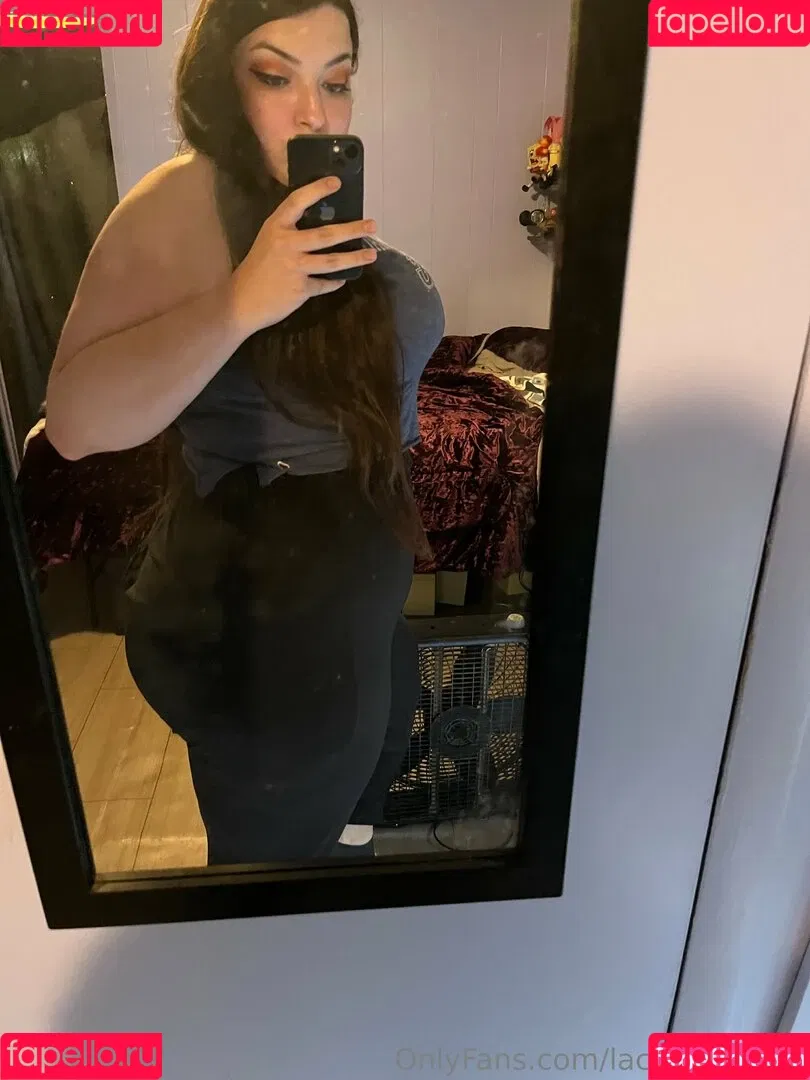 laceyfree / laceylanefree Onlyfans Photo Gallery 