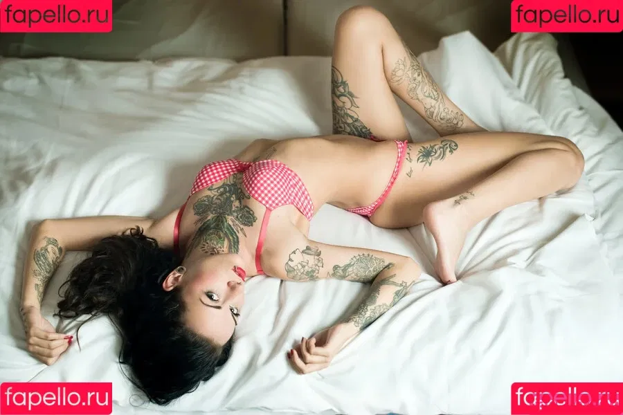 Sina Minou / sinaminou Onlyfans Photo Gallery 