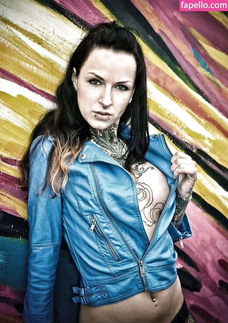 Sina Minou / sinaminou Onlyfans Photo Gallery 