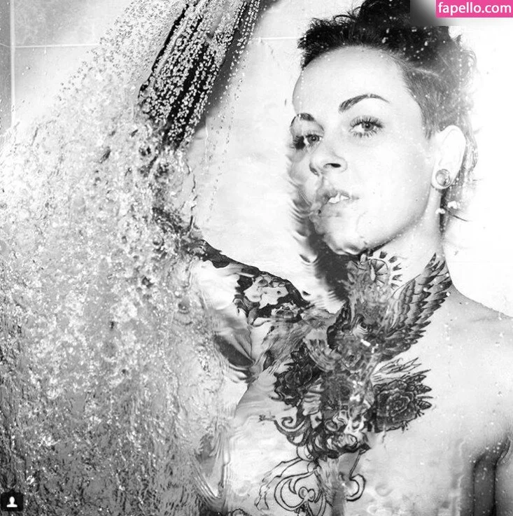 Sina Minou / sinaminou Onlyfans Photo Gallery 