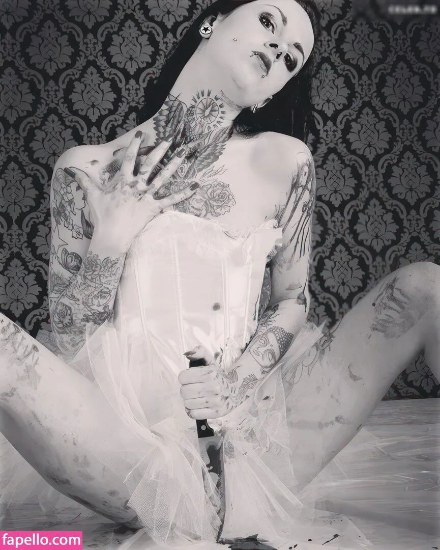 Sina Minou / sinaminou Onlyfans Photo Gallery 