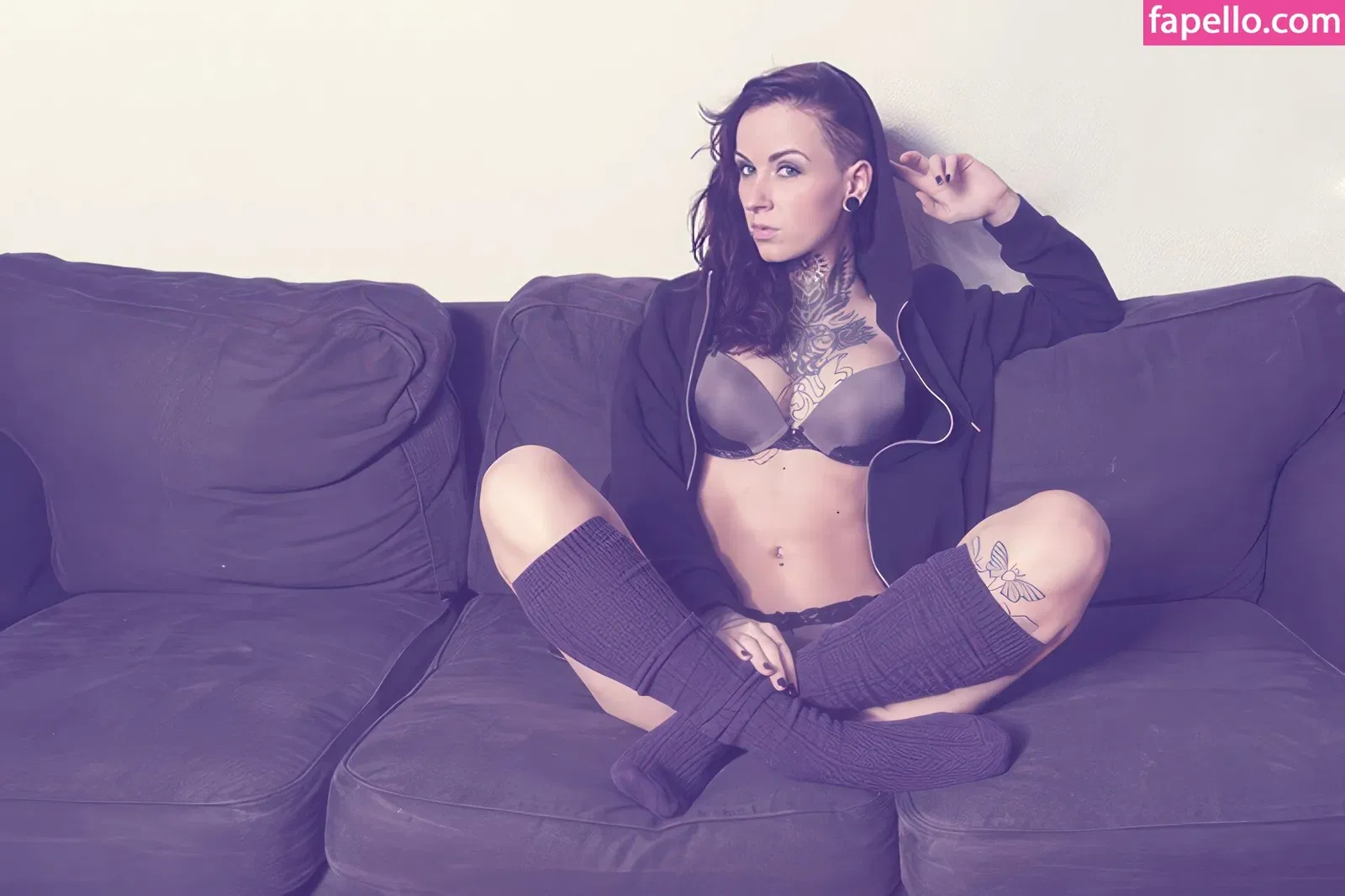 Sina Minou / sinaminou Onlyfans Photo Gallery 