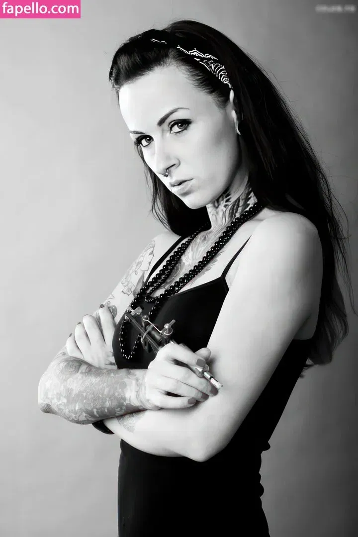 Sina Minou / sinaminou Onlyfans Photo Gallery 