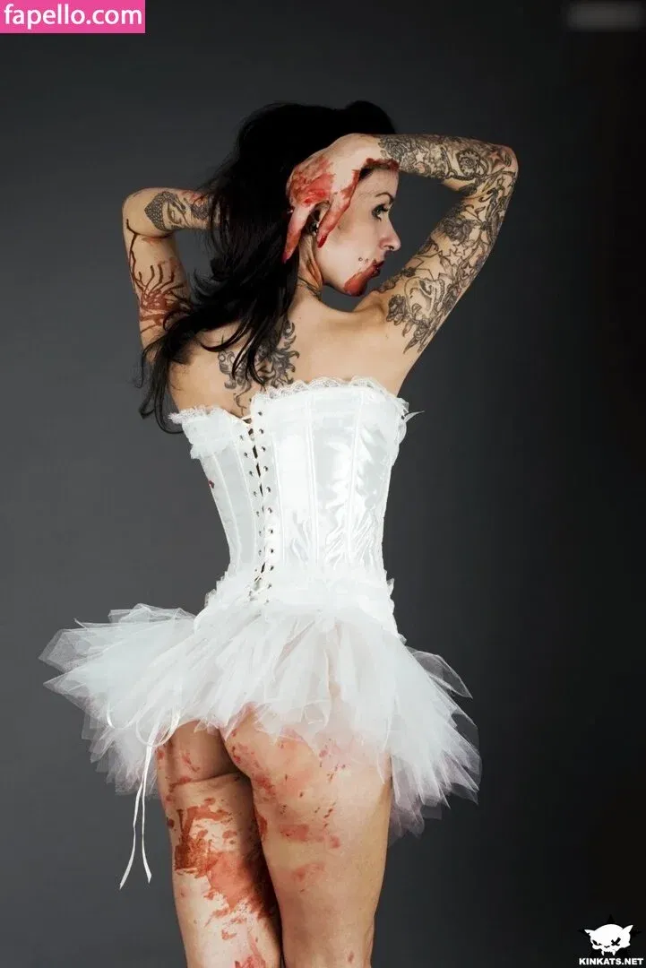 Sina Minou / sinaminou Onlyfans Photo Gallery 