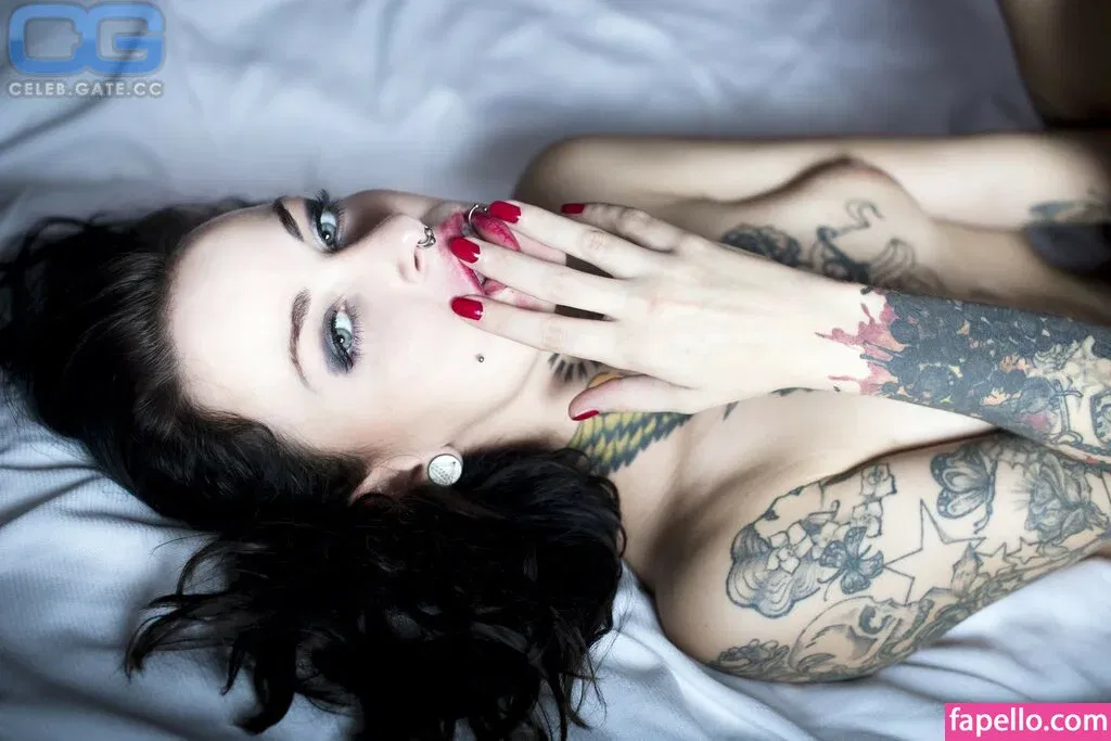 Sina Minou / sinaminou Onlyfans Photo Gallery 