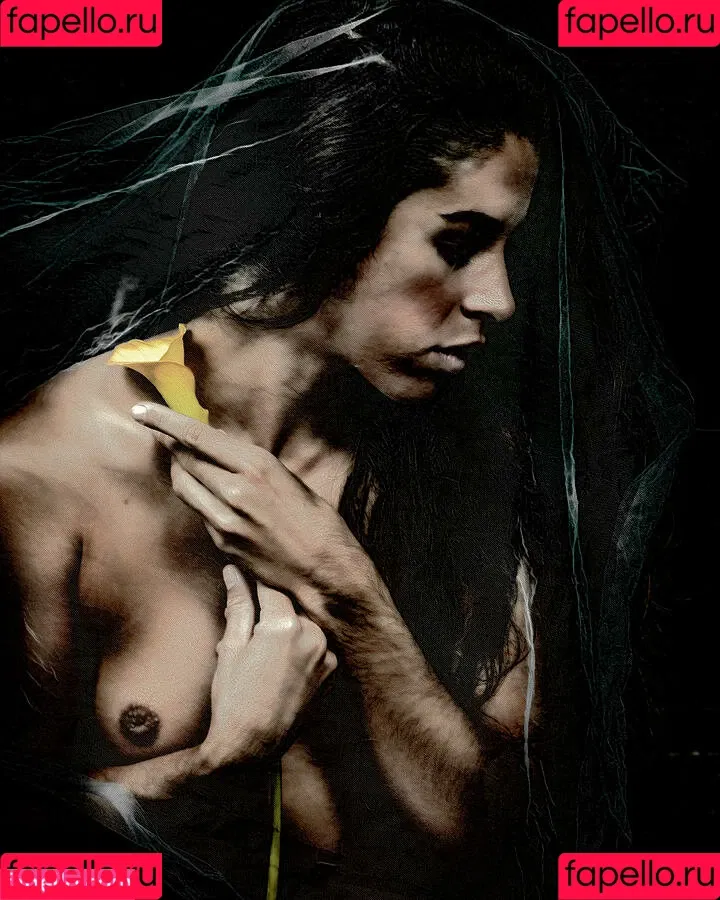 Eva Luna / earthy.eva / earthy.eva.model Onlyfans Photo Gallery 