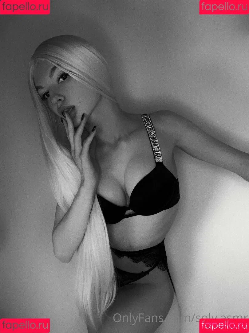 SOLYASMR / Soly ASMR / soly.asmr / solyyy.asmr Onlyfans Photo Gallery 