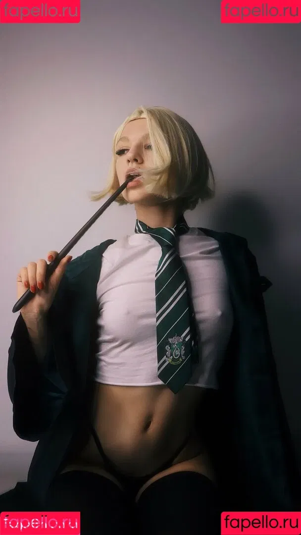 SOLYASMR / Soly ASMR / soly.asmr / solyyy.asmr Onlyfans Photo Gallery 