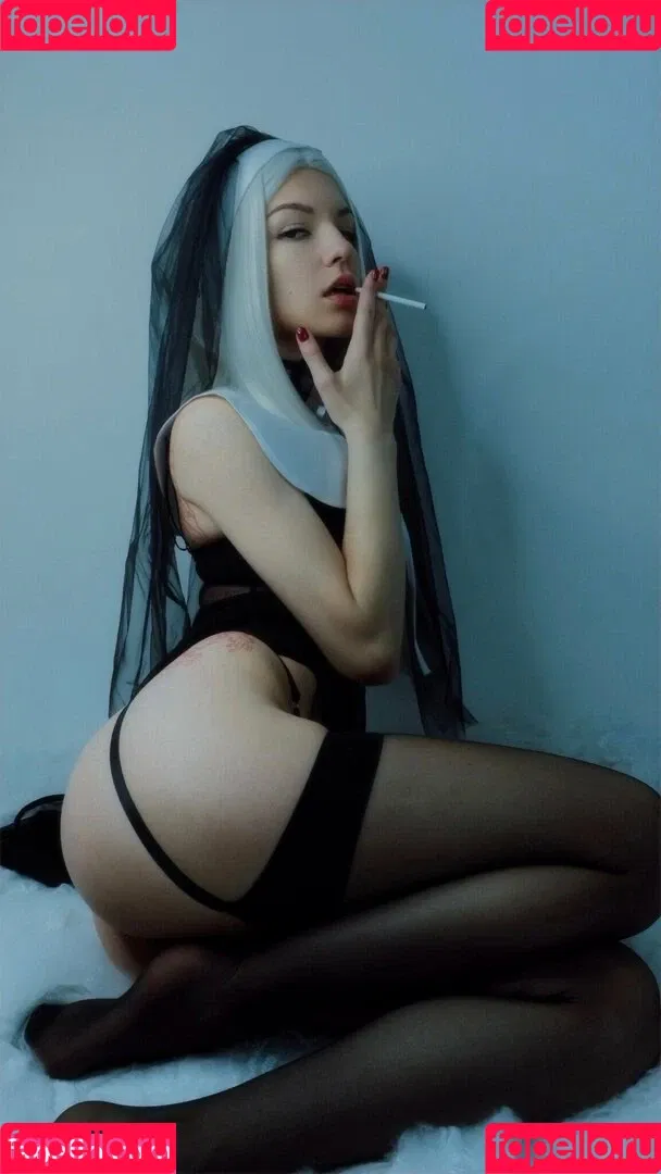 SOLYASMR / Soly ASMR / soly.asmr / solyyy.asmr Onlyfans Photo Gallery 