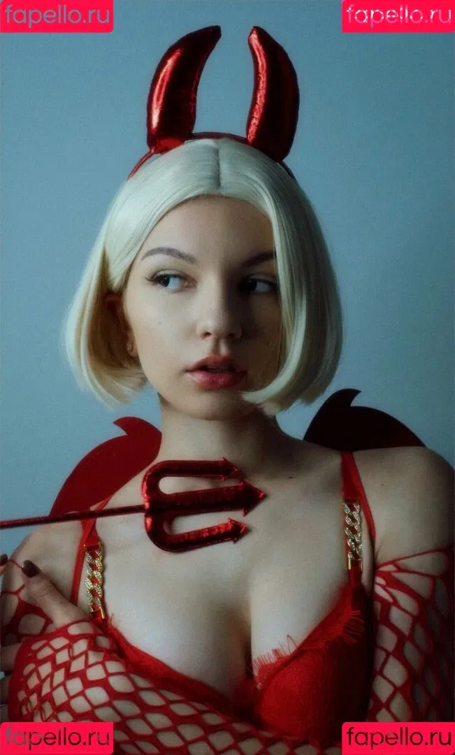 SOLYASMR / Soly ASMR / soly.asmr / solyyy.asmr Onlyfans Photo Gallery 