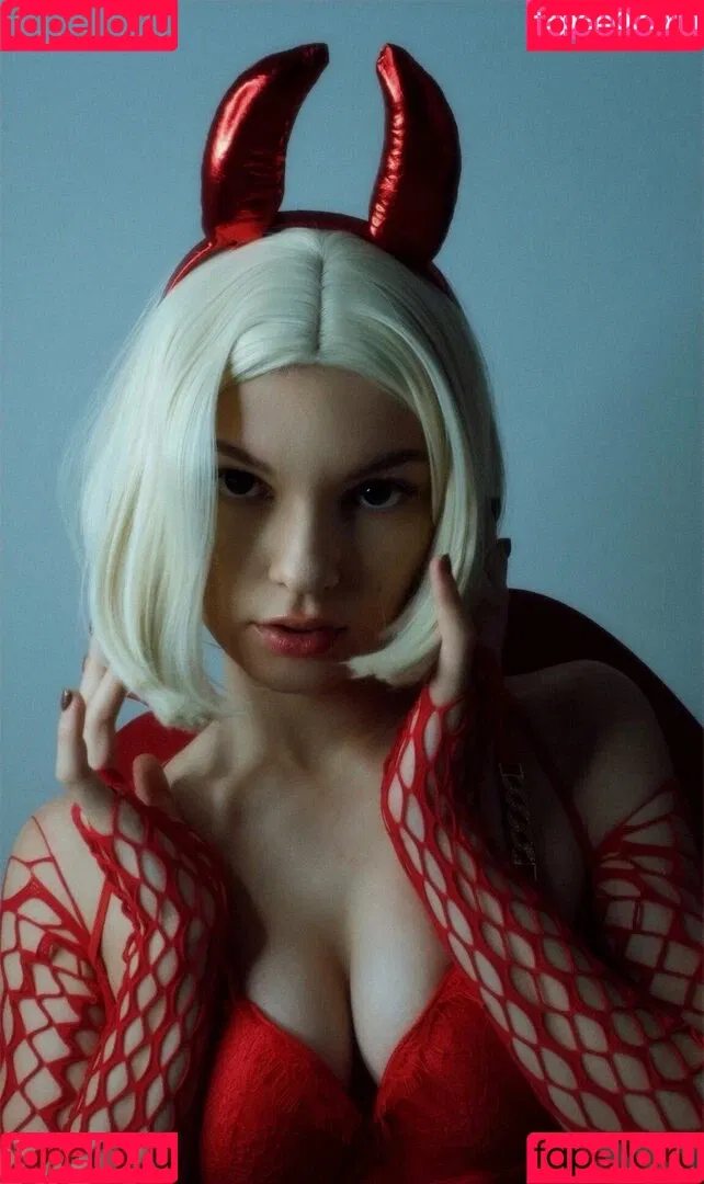 SOLYASMR / Soly ASMR / soly.asmr / solyyy.asmr Onlyfans Photo Gallery 
