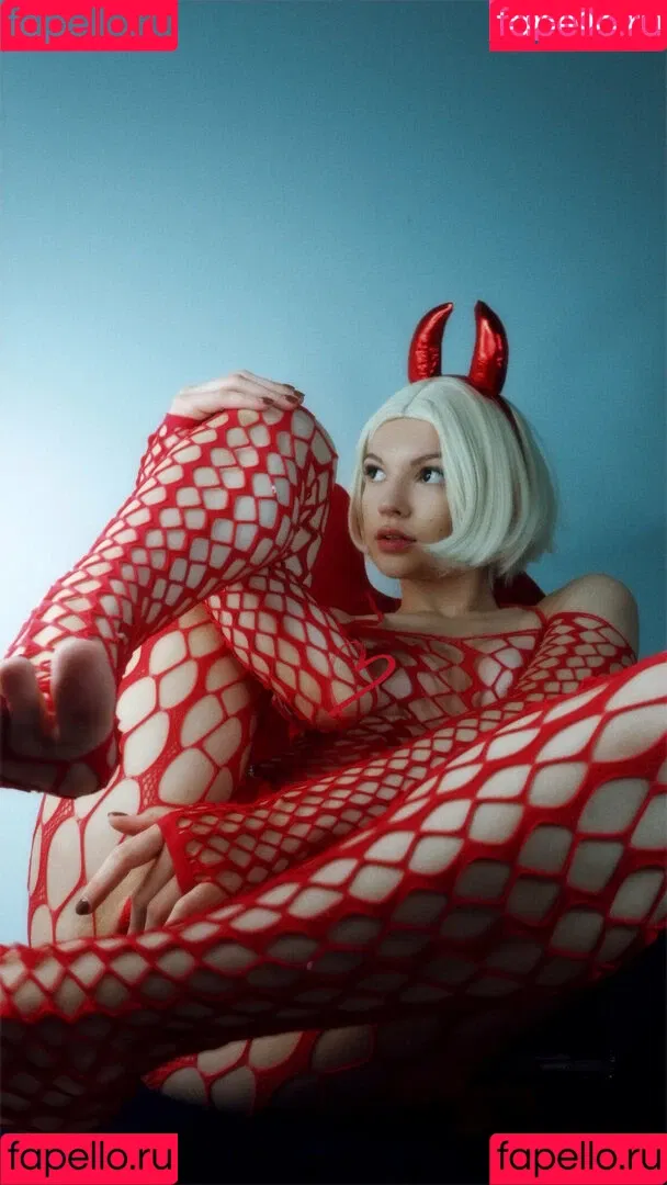 SOLYASMR / Soly ASMR / soly.asmr / solyyy.asmr Onlyfans Photo Gallery 