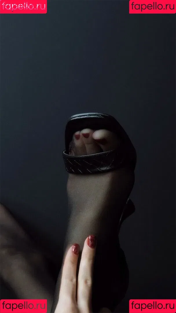 SOLYASMR / Soly ASMR / soly.asmr / solyyy.asmr Onlyfans Photo Gallery 