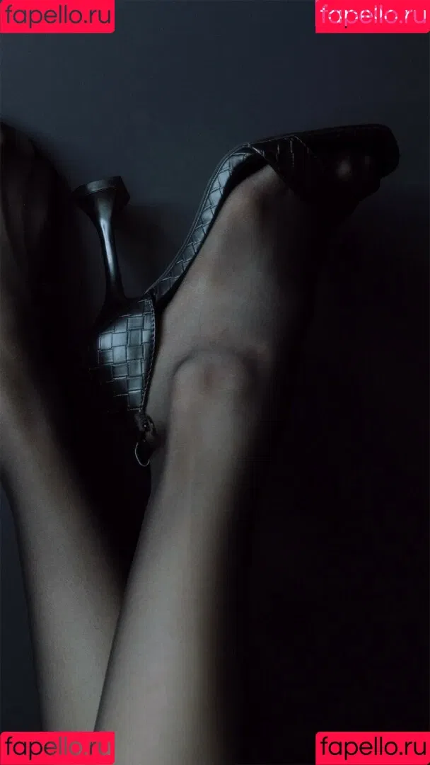 SOLYASMR / Soly ASMR / soly.asmr / solyyy.asmr Onlyfans Photo Gallery 