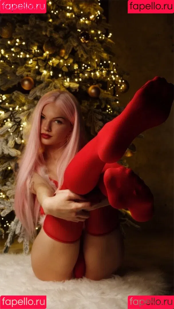 SOLYASMR / Soly ASMR / soly.asmr / solyyy.asmr Onlyfans Photo Gallery 