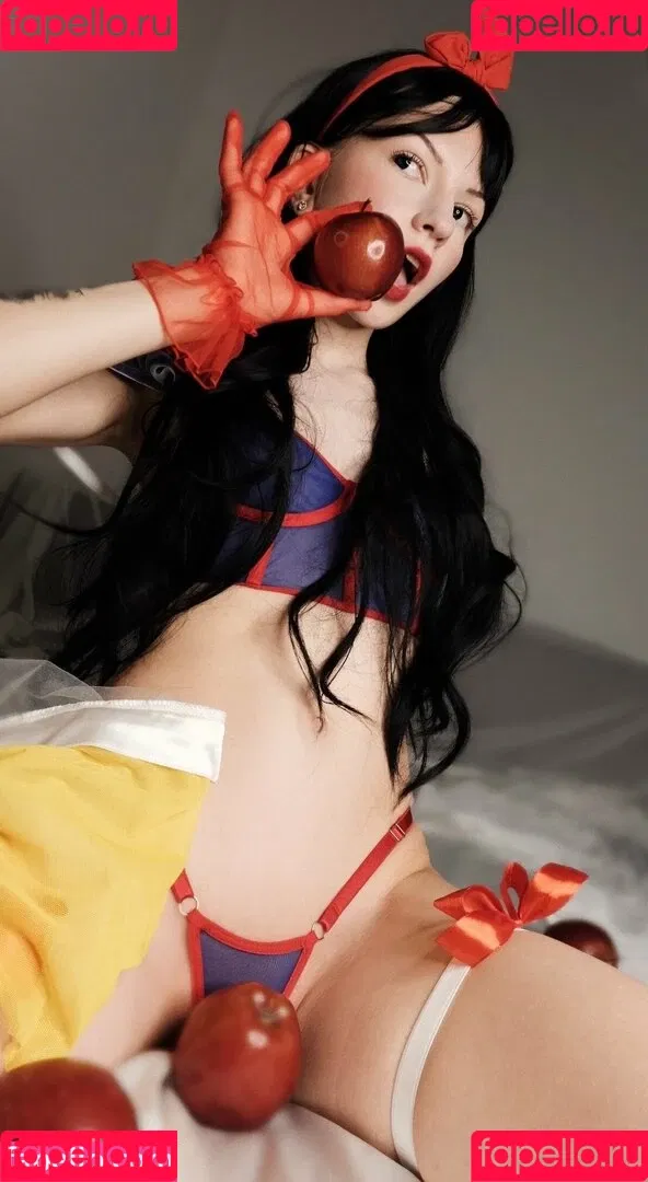 SOLYASMR / Soly ASMR / soly.asmr / solyyy.asmr Onlyfans Photo Gallery 