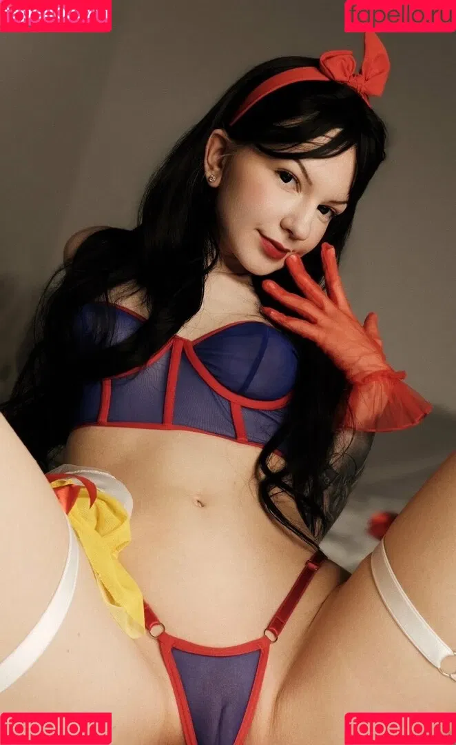 SOLYASMR / Soly ASMR / soly.asmr / solyyy.asmr Onlyfans Photo Gallery 