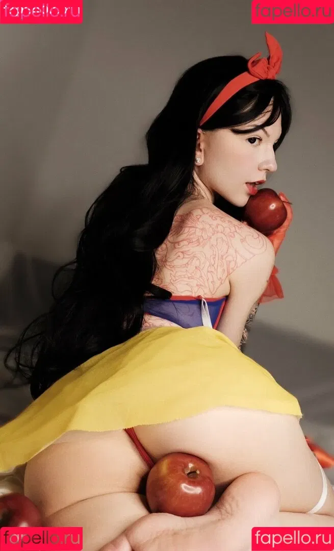 SOLYASMR / Soly ASMR / soly.asmr / solyyy.asmr Onlyfans Photo Gallery 
