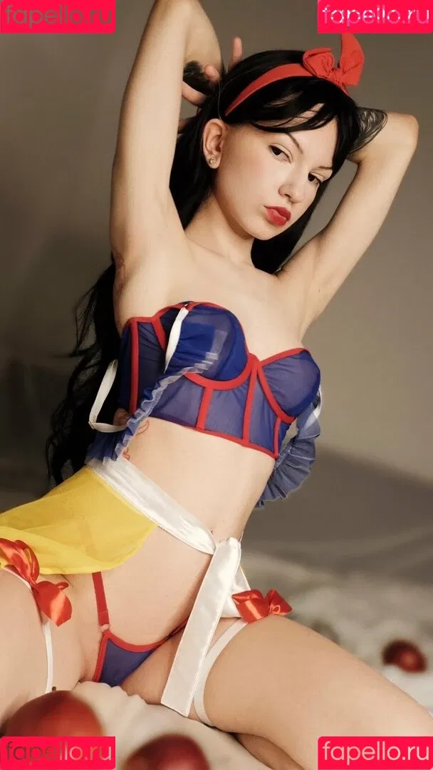 SOLYASMR / Soly ASMR / soly.asmr / solyyy.asmr Onlyfans Photo Gallery 
