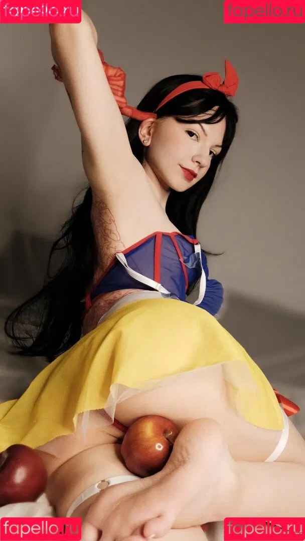 SOLYASMR / Soly ASMR / soly.asmr / solyyy.asmr Onlyfans Photo Gallery 