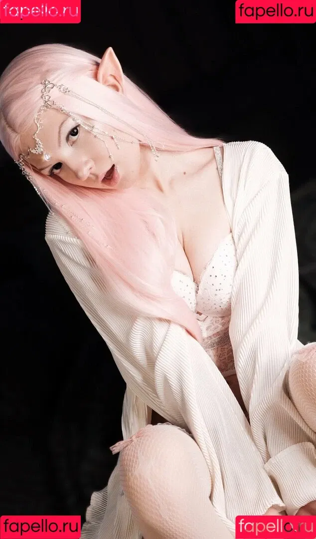 SOLYASMR / Soly ASMR / soly.asmr / solyyy.asmr Onlyfans Photo Gallery 