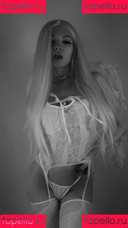 SOLYASMR / Soly ASMR / soly.asmr / solyyy.asmr Onlyfans Photo Gallery 