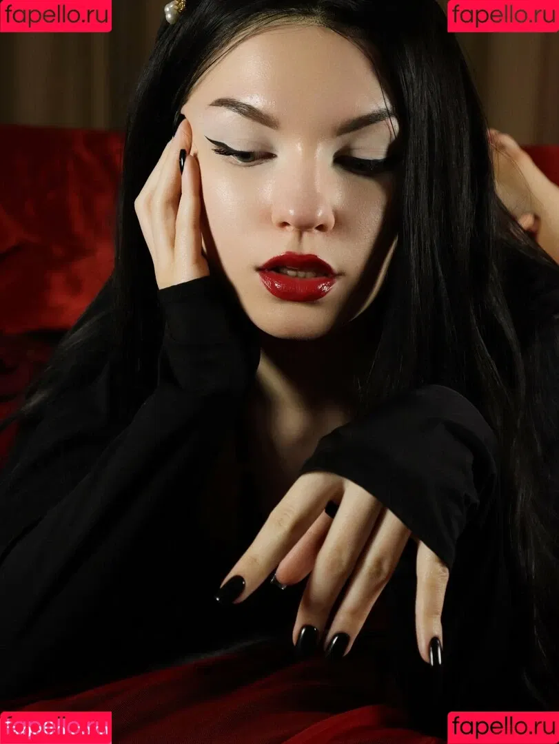 SOLYASMR / Soly ASMR / soly.asmr / solyyy.asmr Onlyfans Photo Gallery 
