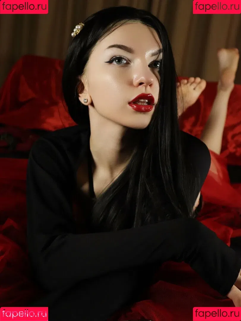 SOLYASMR / Soly ASMR / soly.asmr / solyyy.asmr Onlyfans Photo Gallery 