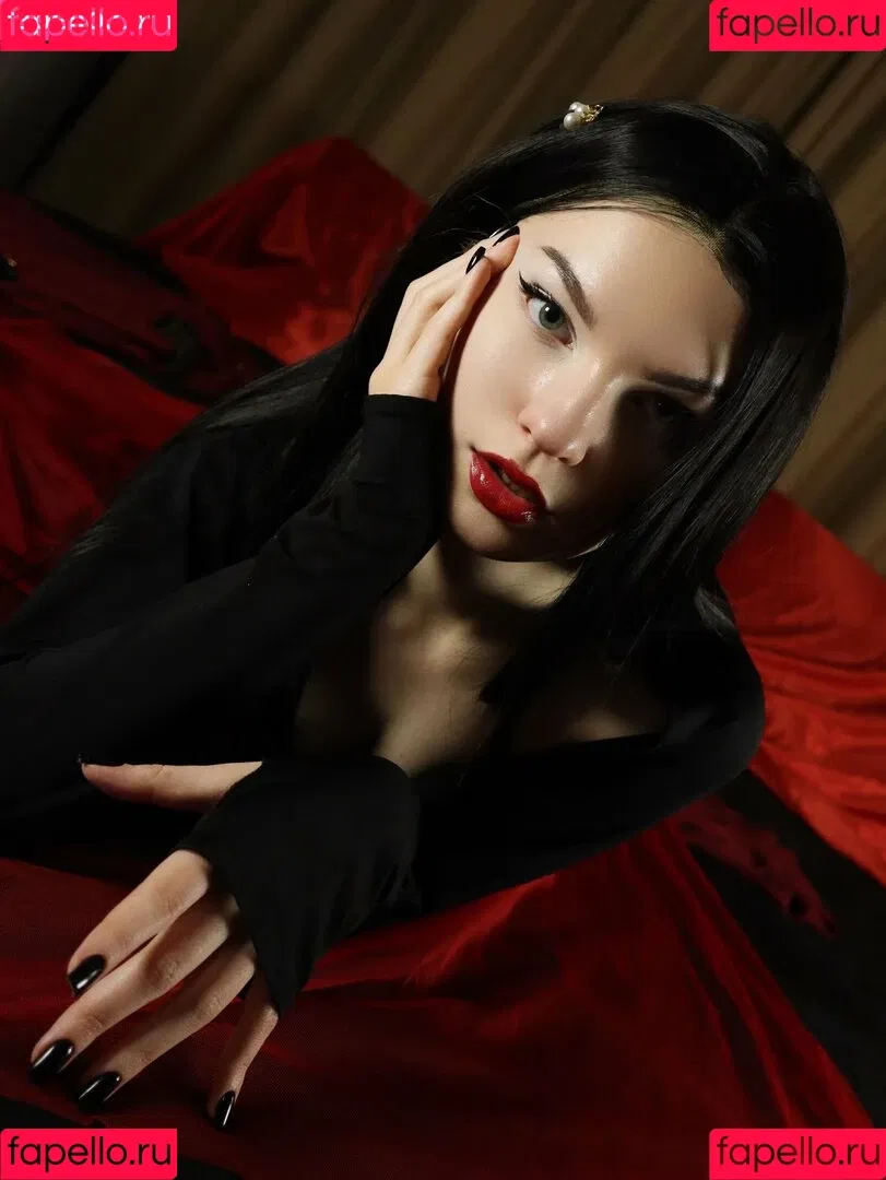 SOLYASMR / Soly ASMR / soly.asmr / solyyy.asmr Onlyfans Photo Gallery 