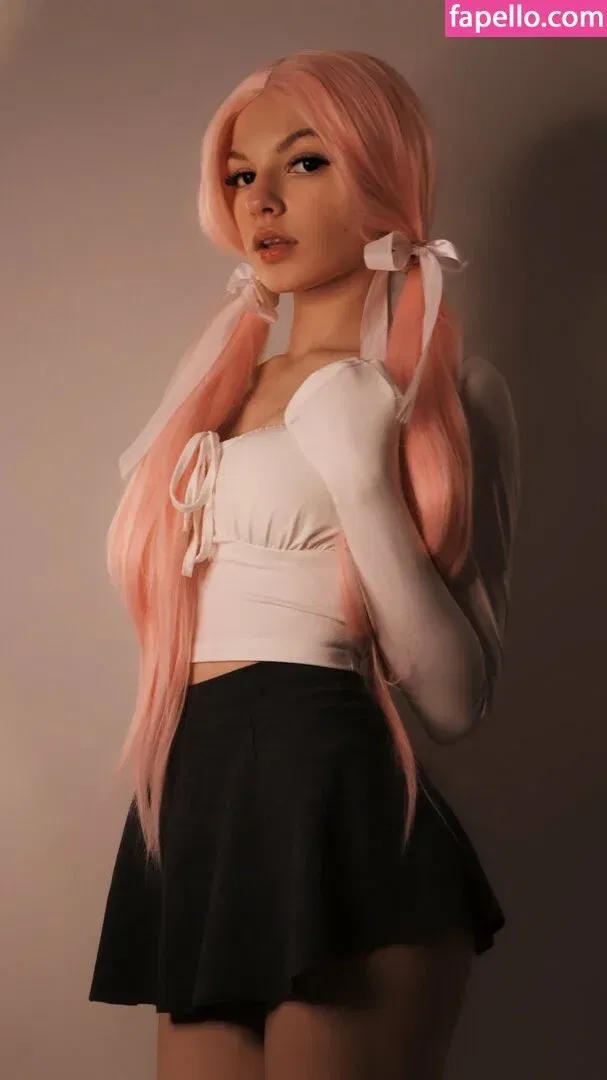 SOLYASMR / Soly ASMR / soly.asmr / solyyy.asmr Onlyfans Photo Gallery 