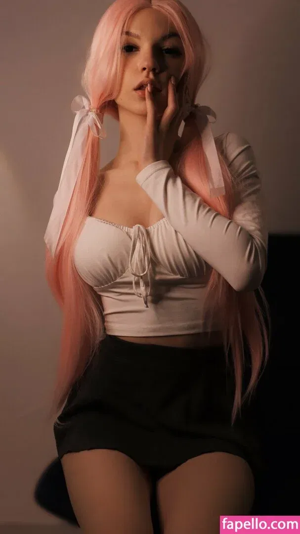 SOLYASMR / Soly ASMR / soly.asmr / solyyy.asmr Onlyfans Photo Gallery 