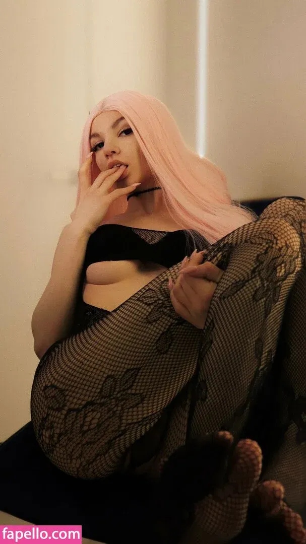 SOLYASMR / Soly ASMR / soly.asmr / solyyy.asmr Onlyfans Photo Gallery 