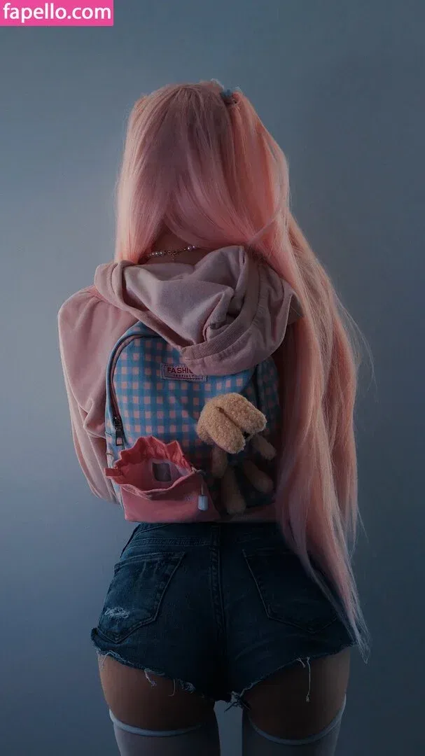 SOLYASMR / Soly ASMR / soly.asmr / solyyy.asmr Onlyfans Photo Gallery 