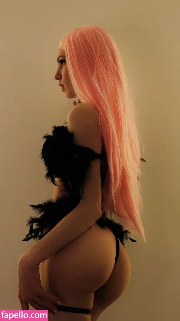 SOLYASMR / Soly ASMR / soly.asmr / solyyy.asmr Onlyfans Photo Gallery 