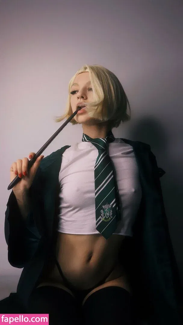 SOLYASMR / Soly ASMR / soly.asmr / solyyy.asmr Onlyfans Photo Gallery 