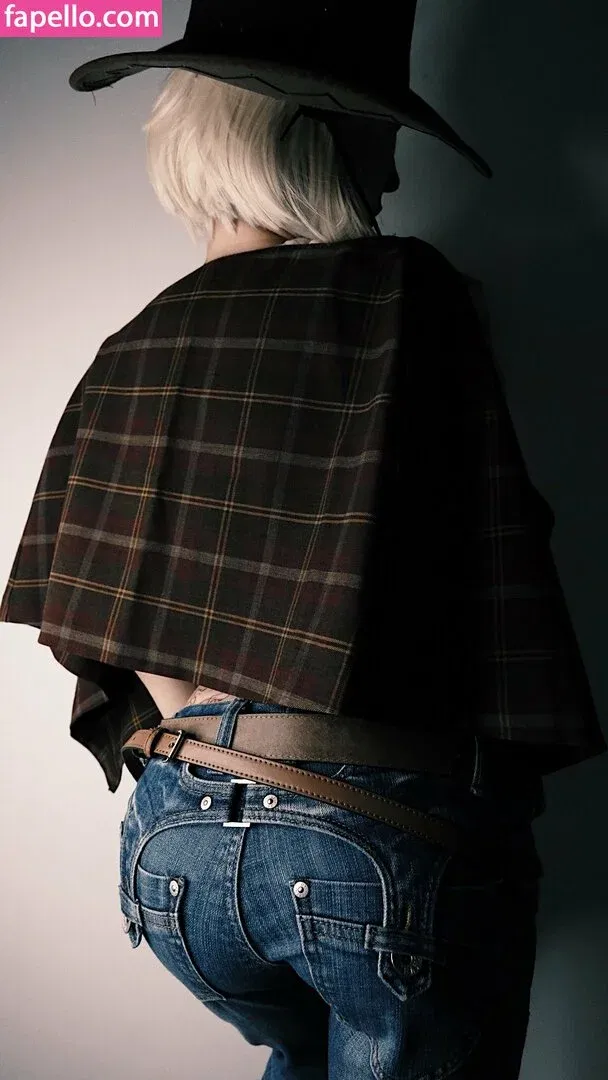 SOLYASMR / Soly ASMR / soly.asmr / solyyy.asmr Onlyfans Photo Gallery 