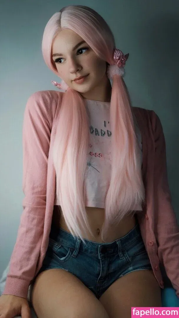 SOLYASMR / Soly ASMR / soly.asmr / solyyy.asmr Onlyfans Photo Gallery 